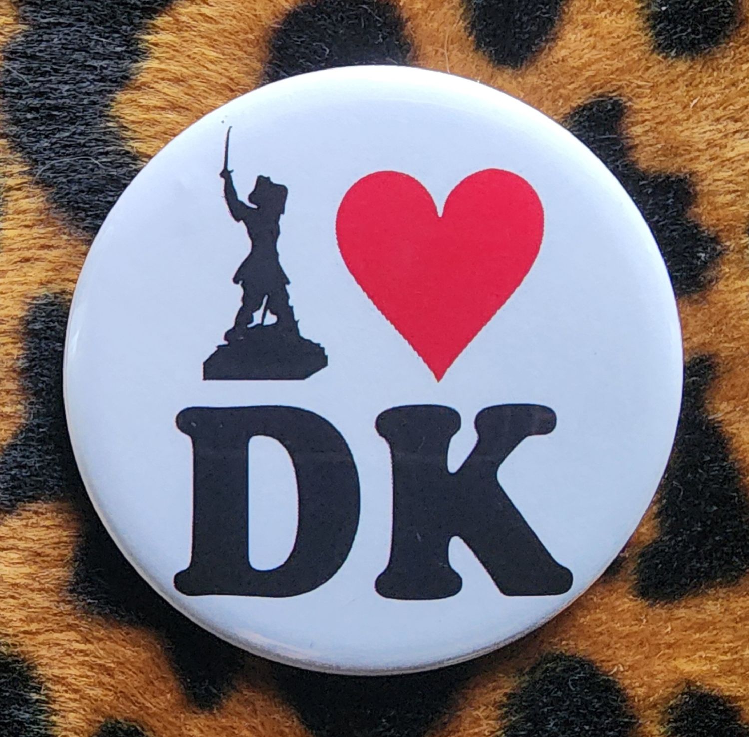 Badge I love DK blanc
